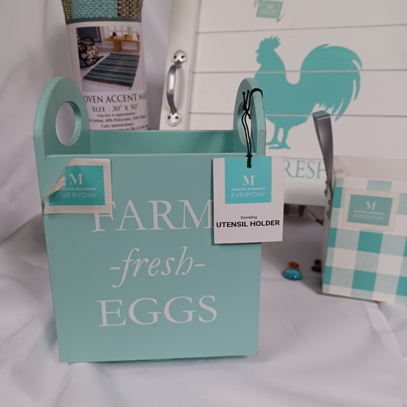 Martha Stewart Farmhouse Kitchen bundle with extra rugs! - Picture 3 of 8